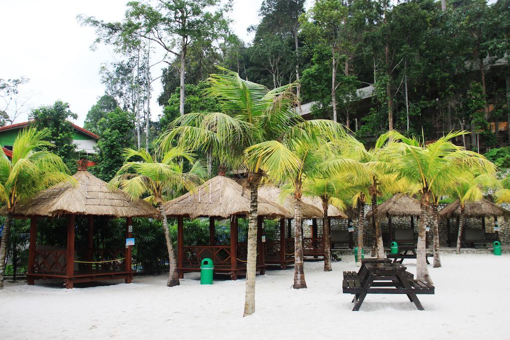 Arabian Bay Resort@ Bukit Gambang Resort City Экстерьер фото