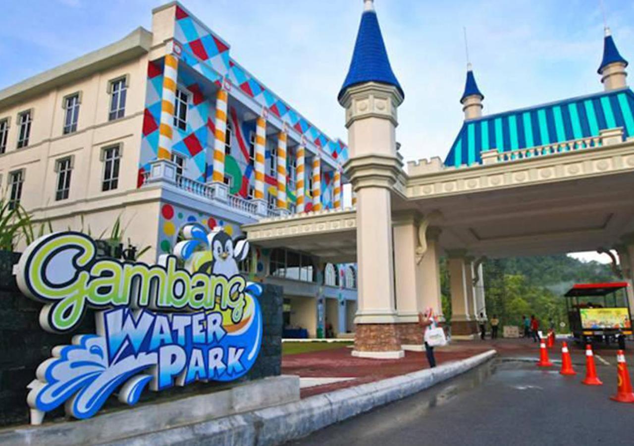 Arabian Bay Resort@ Bukit Gambang Resort City Экстерьер фото